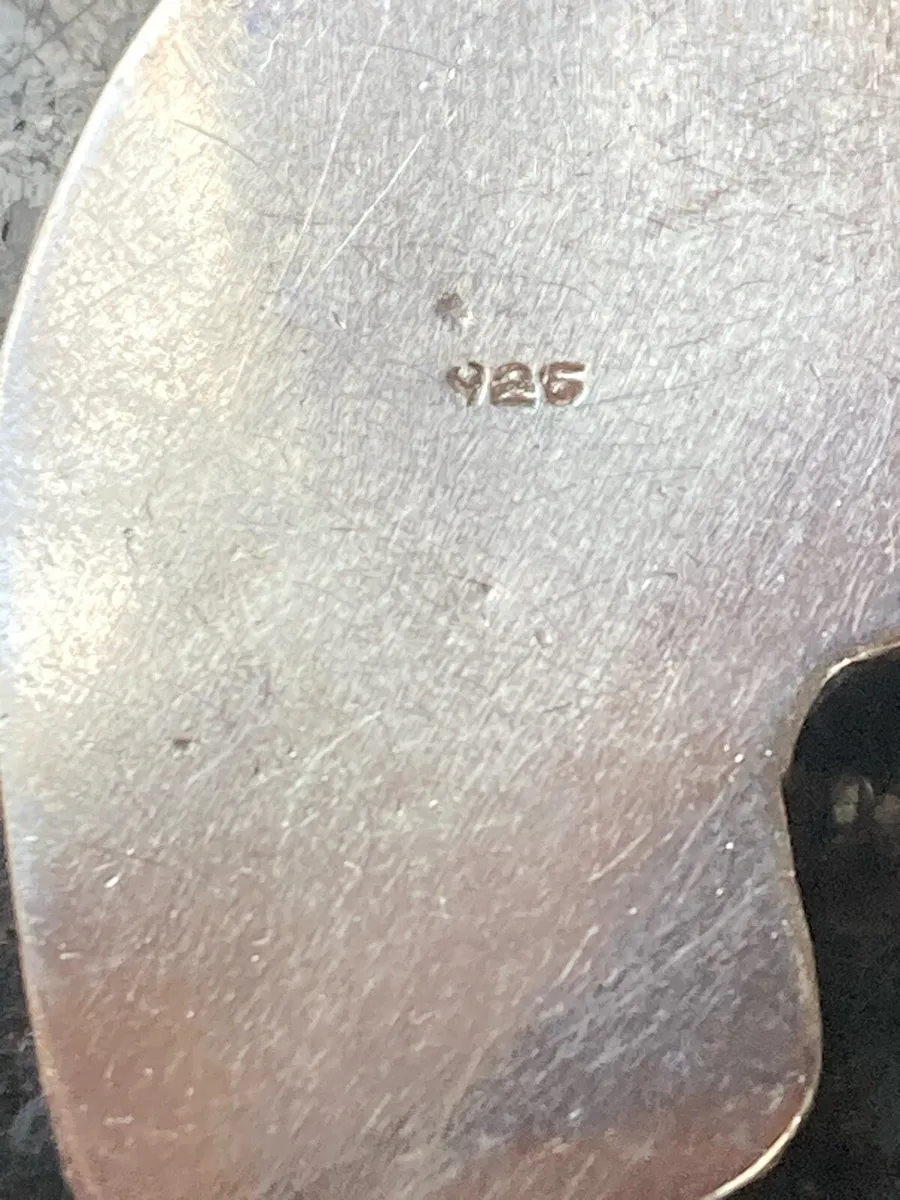 Sterling Silver pendant and chain - Image 3