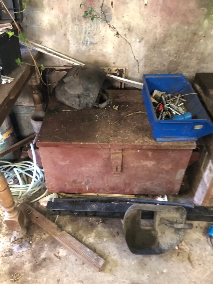 Storage chest - Image 2