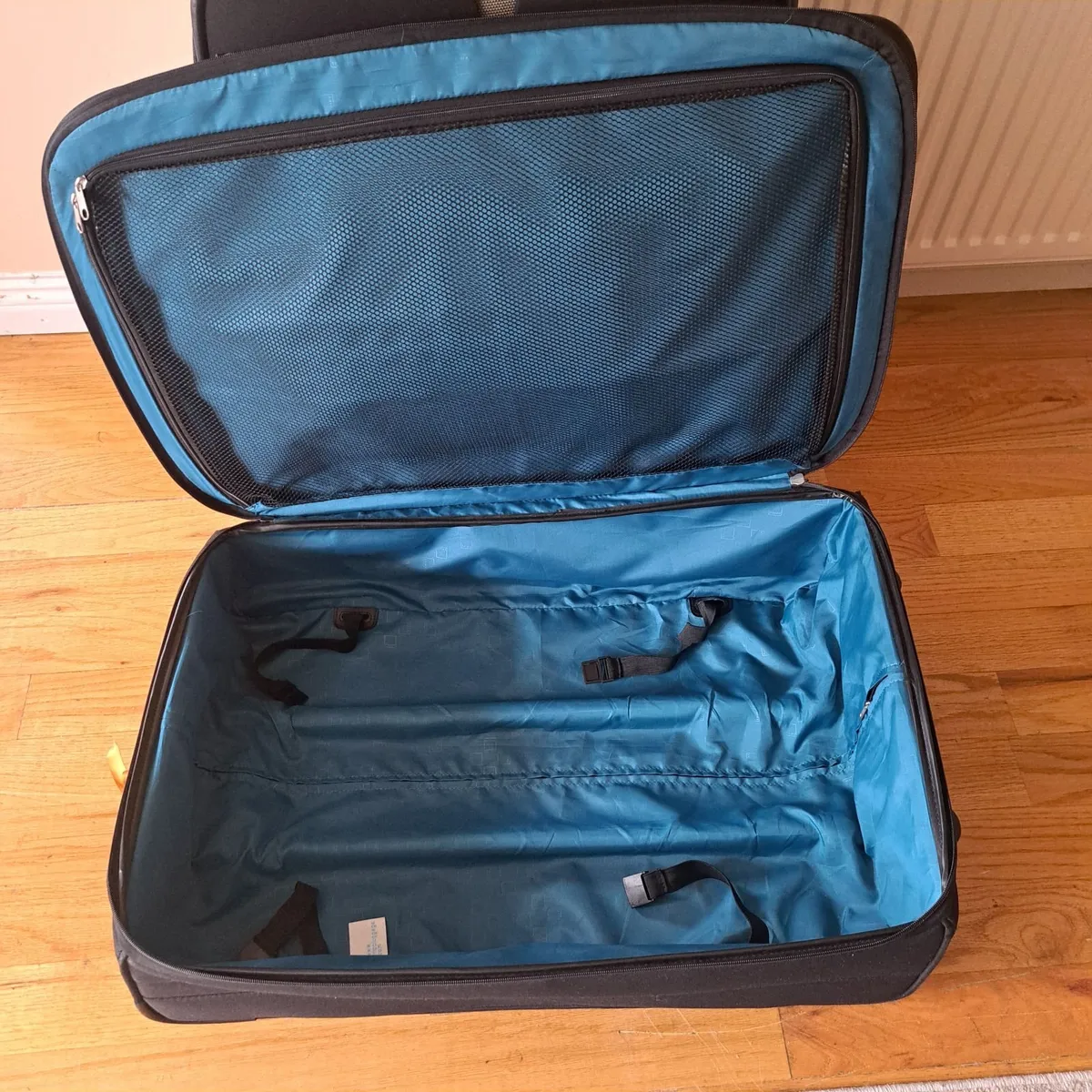 Suit cases - Image 4