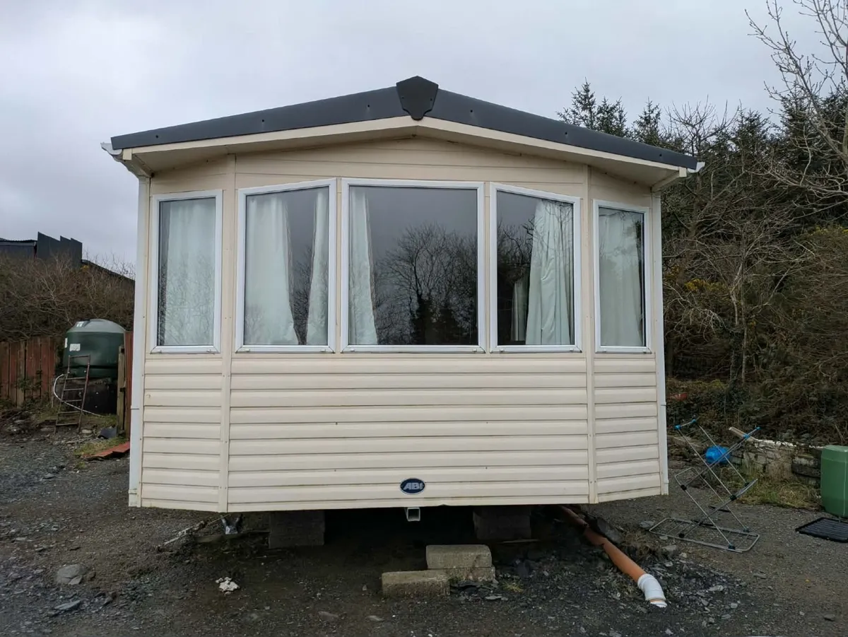 2008 Highlander by ABI, Mobile Home For Sale - Image 3