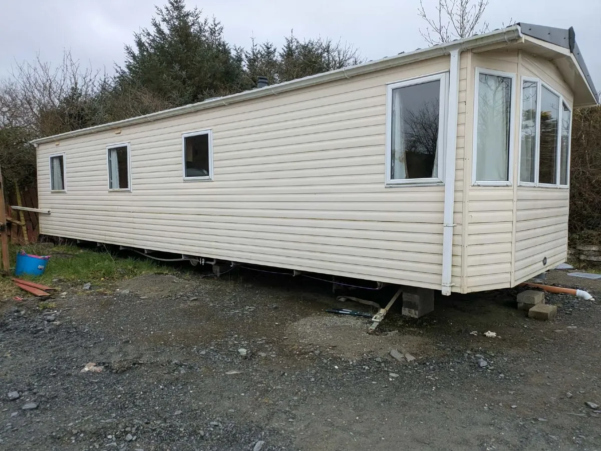 2008 Highlander by ABI, Mobile Home For Sale - Image 1