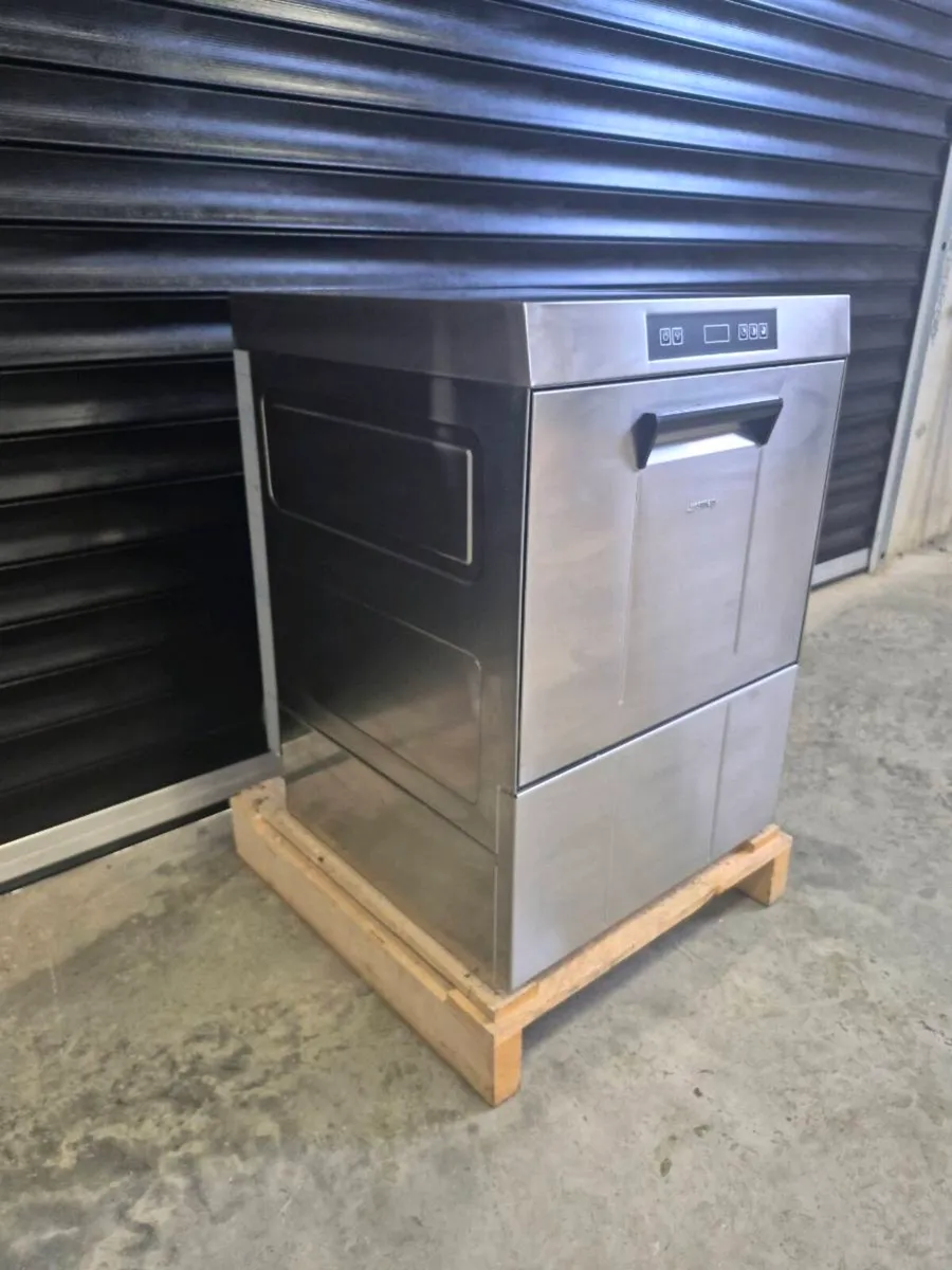 Smeg UD505D Commercial Dishwasher - Image 2