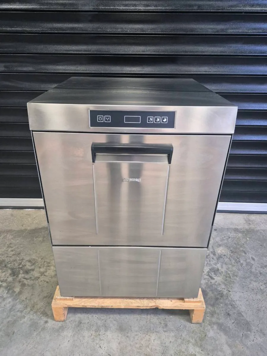 Smeg UD505D Commercial Dishwasher - Image 4