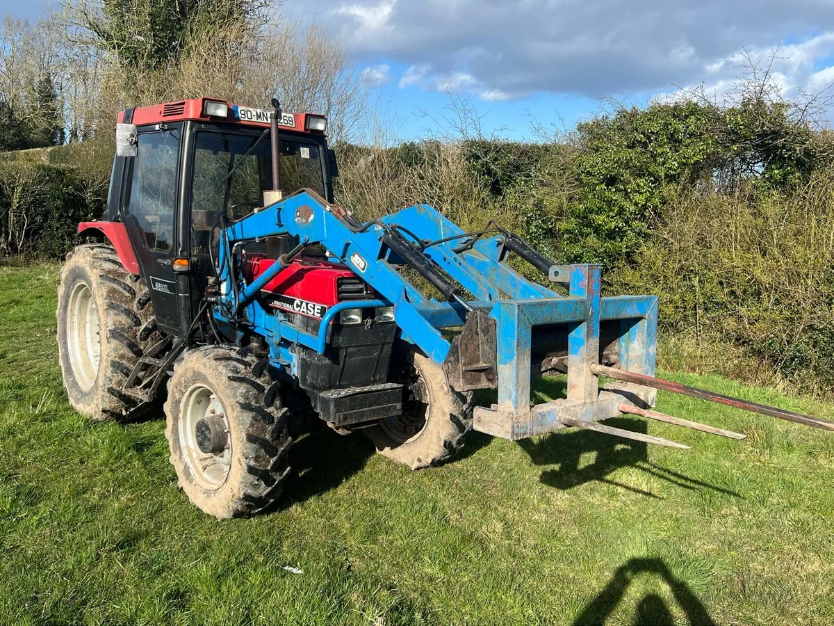 Case International 885xl  4WD - Image 2