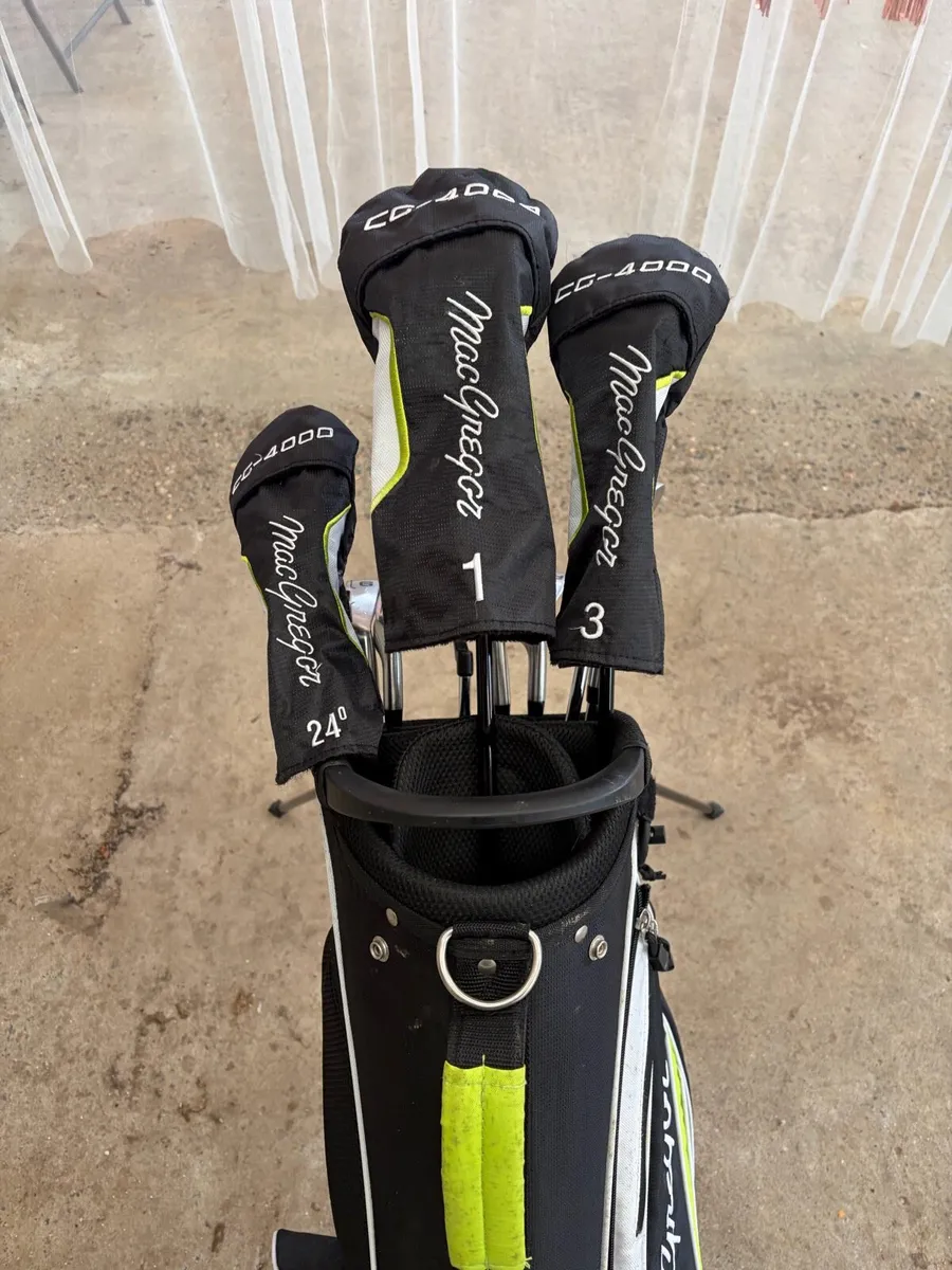 MacGregor CG4000 Right Handed Golf Clubs Set - Image 3