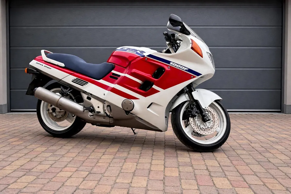Honda cbr1000f - Icon - Image 1