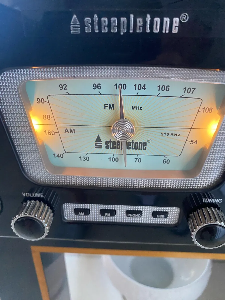 Steepletone USB Roxy 1 Record Player - Image 4