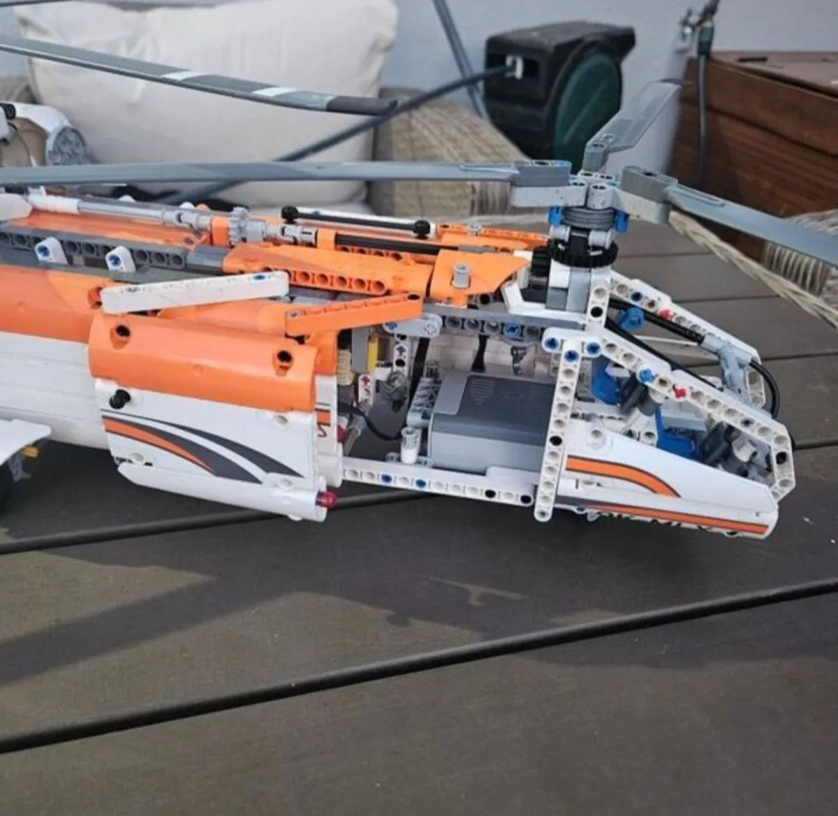 Lego Technic Model No. 42052 - Image 2