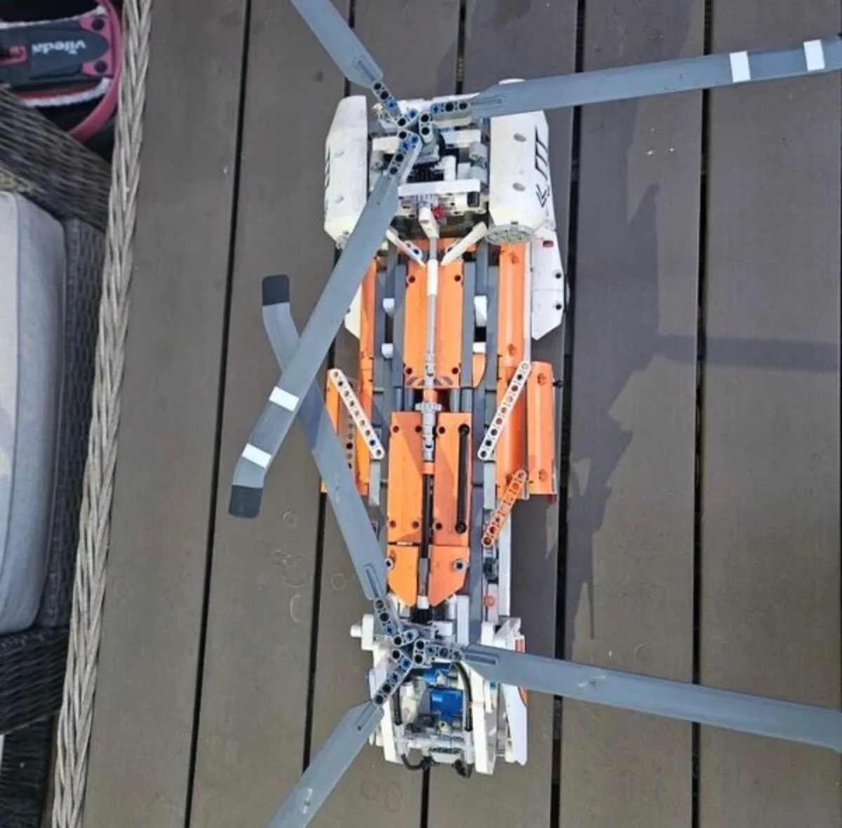 Lego Technic Model No. 42052 - Image 4