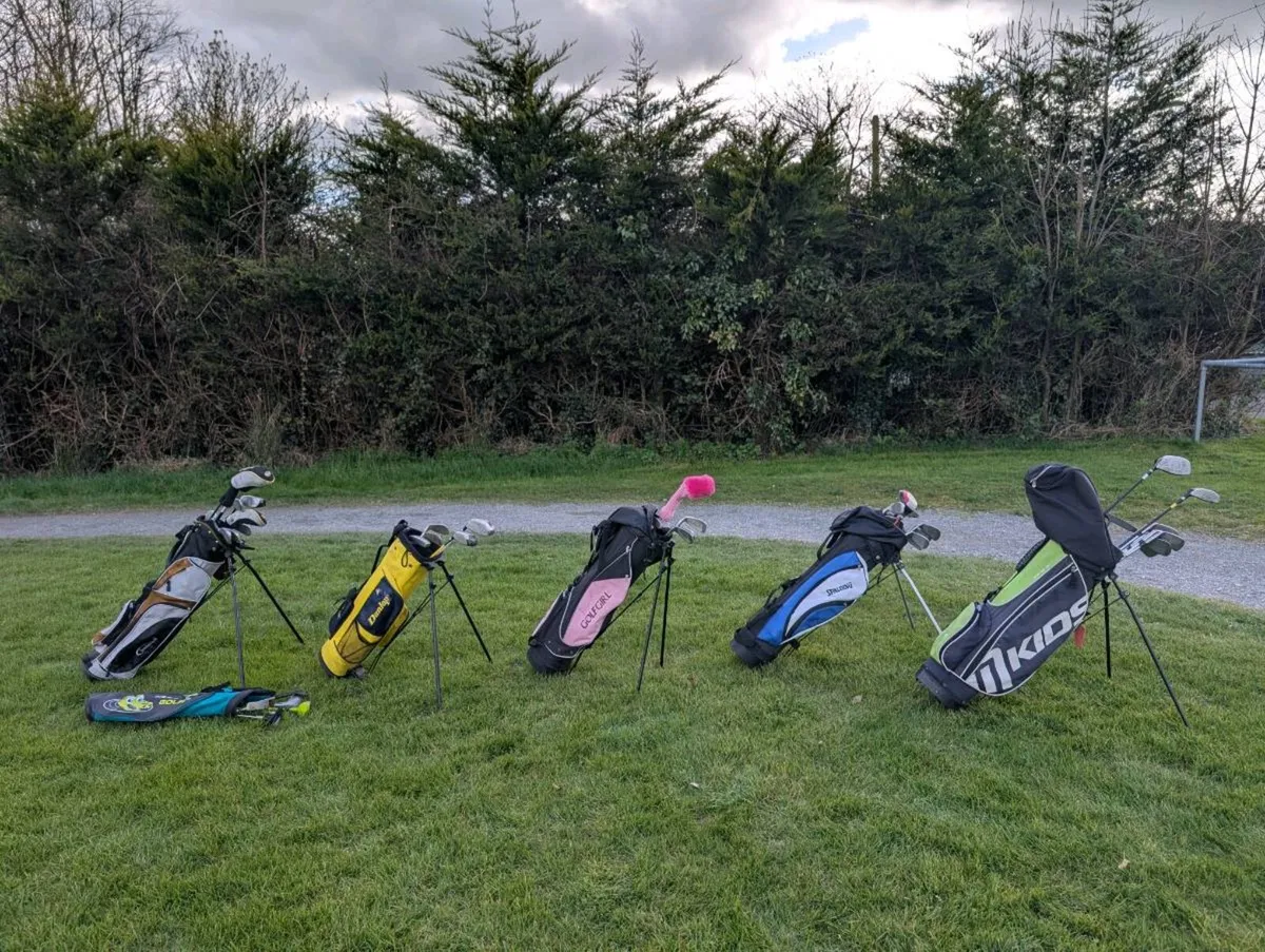 Selection of junior Golf clubs(kids have outgrown) - Image 1