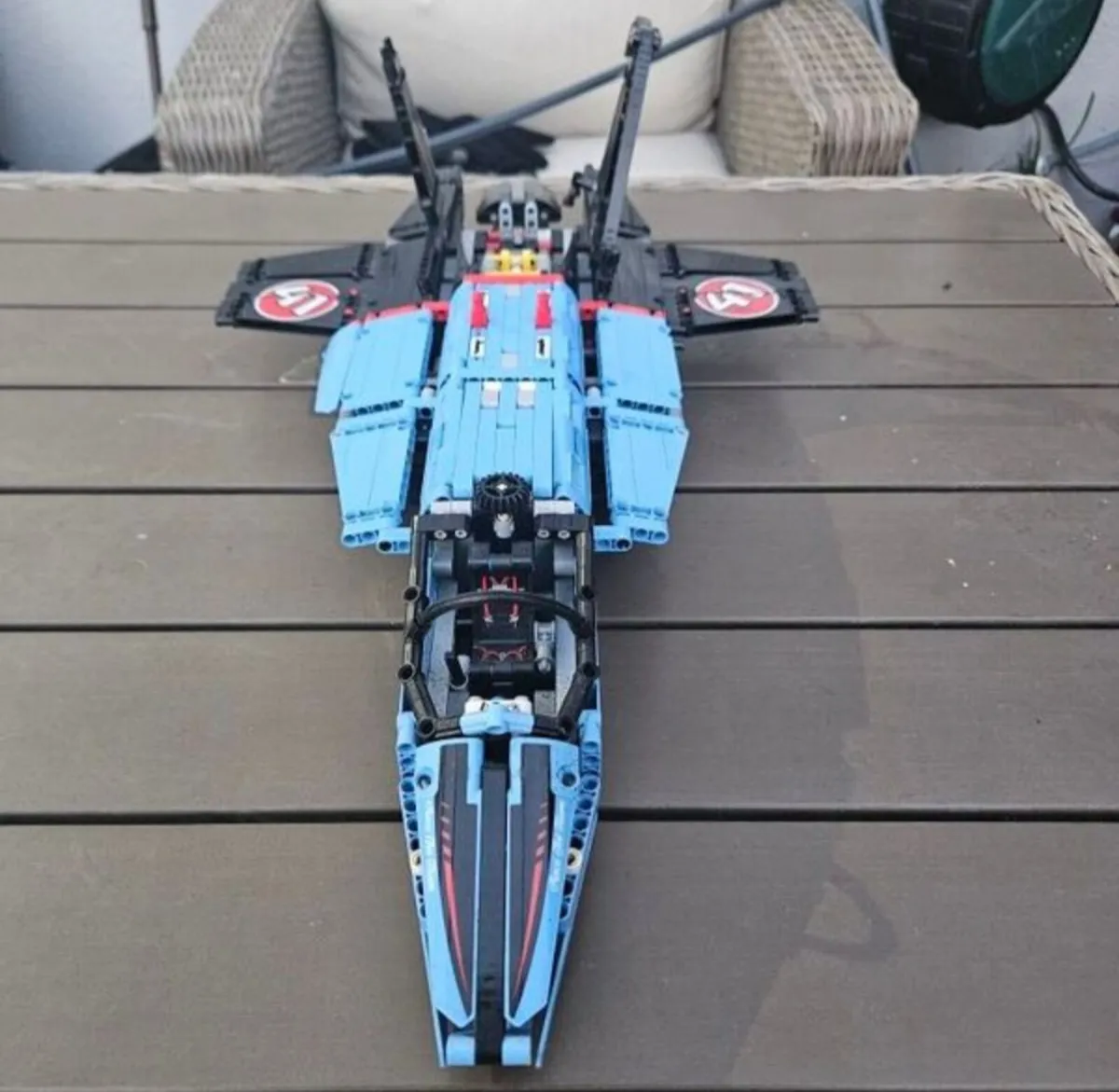 Lego Technic Model No. 42066 - Image 2