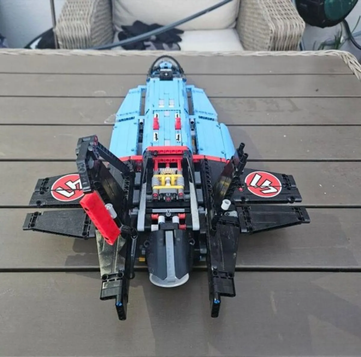 Lego Technic Model No. 42066 - Image 3