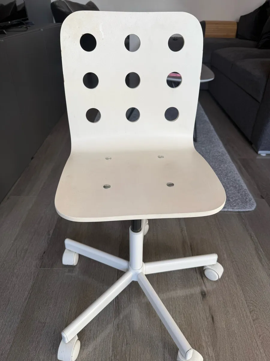 Office chair - Image 2