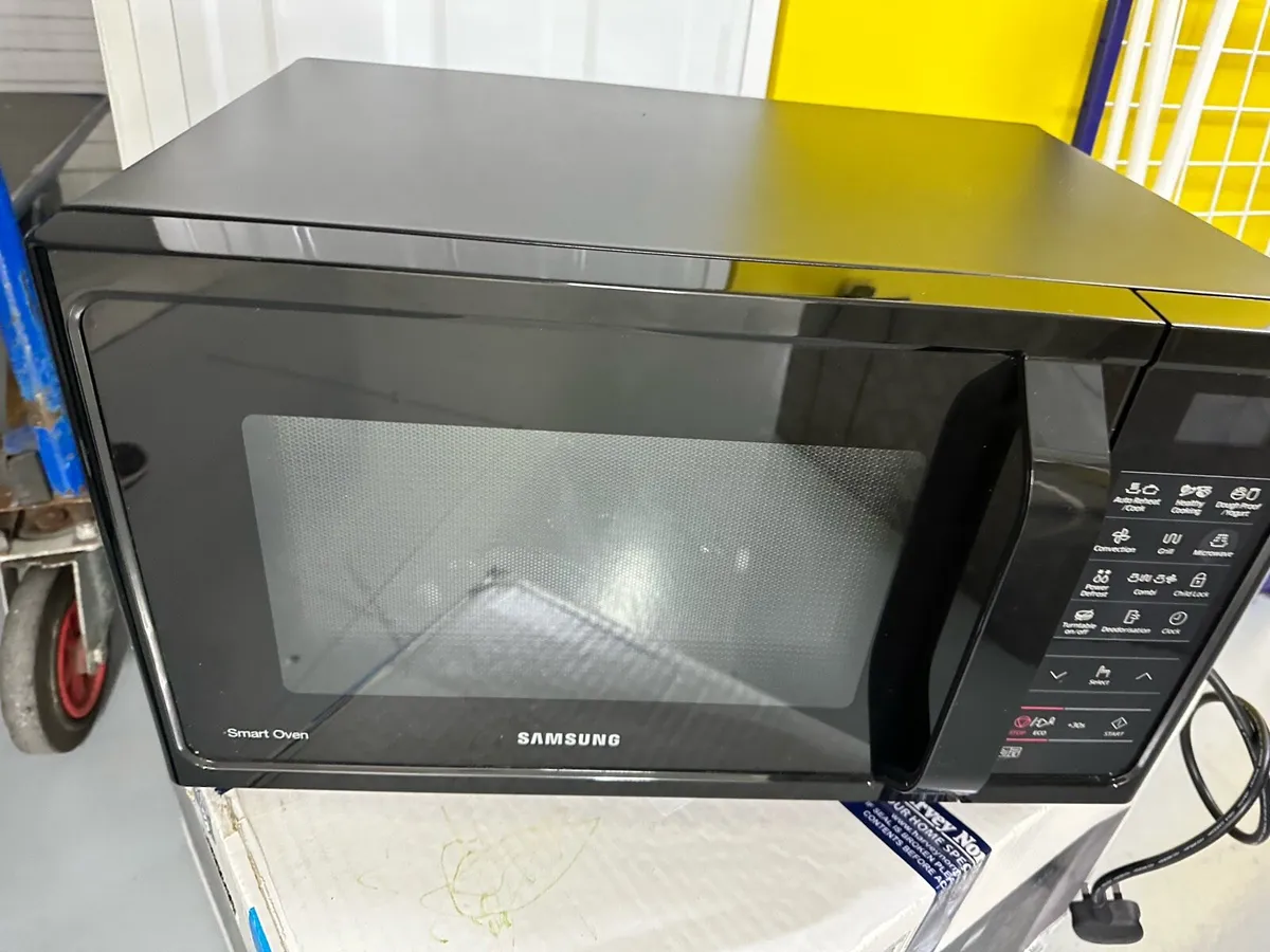 Microwave/Oven - Image 1
