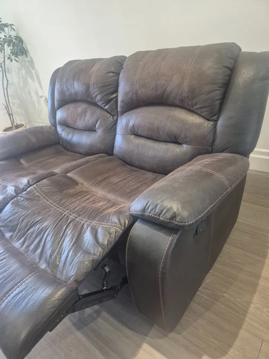 1 & 2 Seater Reclining Sofa - Image 3