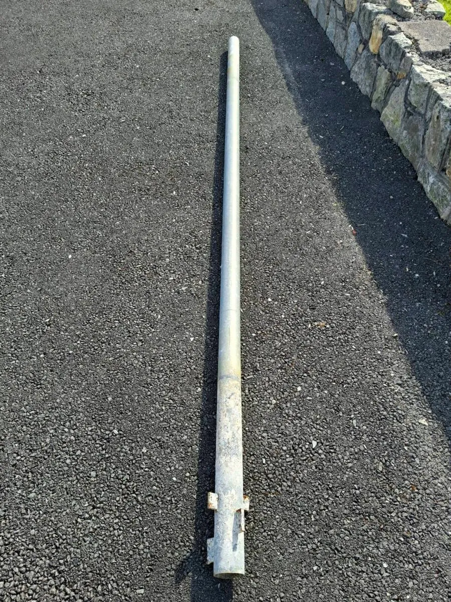 Galvanised Steel Pole - Image 1