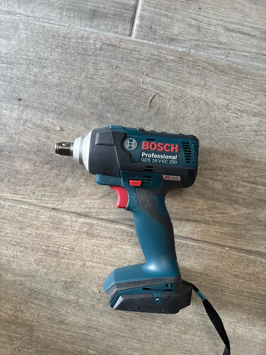 Bosch gds 18 vec 1/2 " wrench New - Image 1