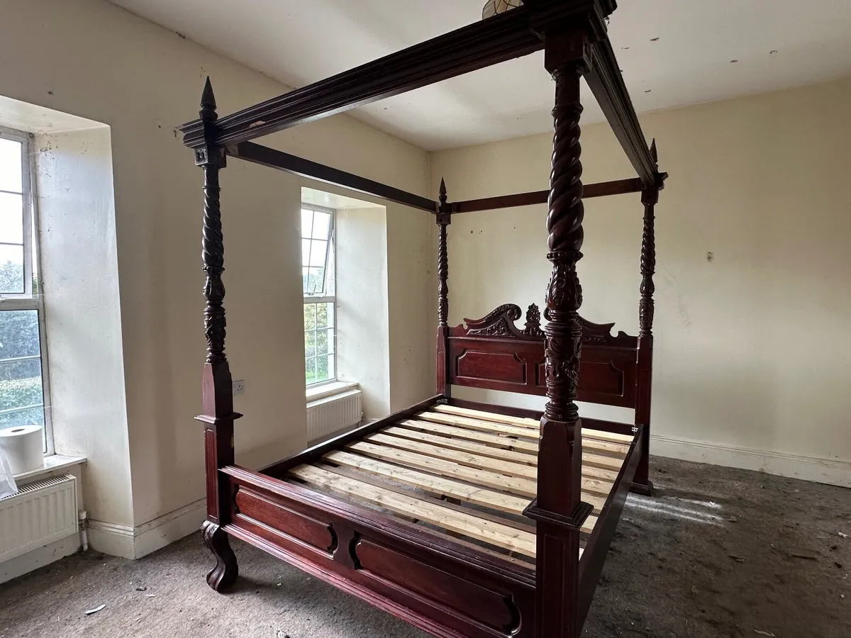 Bed frame four poster mahogany - Image 4