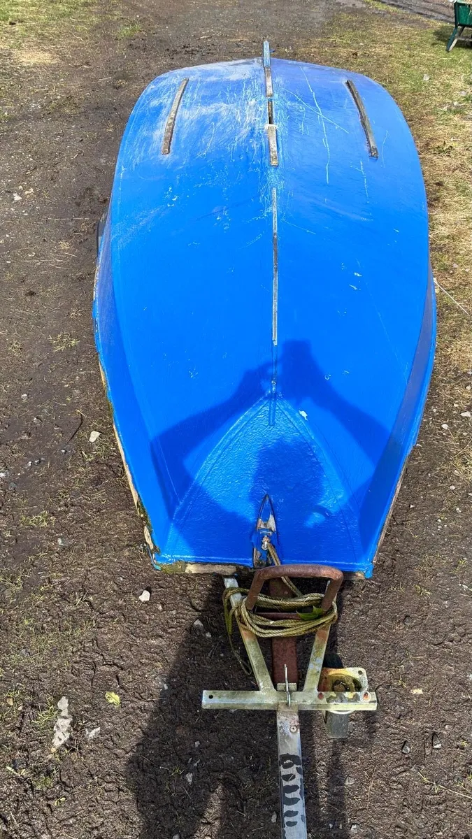 Mirror dinghy sailing - Image 3