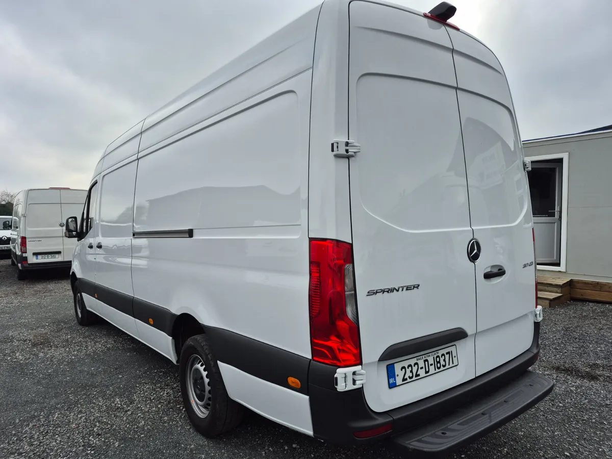 MERCEDES SPRINTER 317 - Image 4