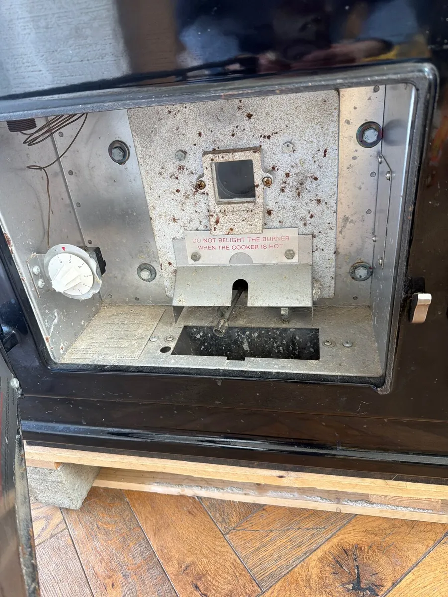 Aga oil cooker - Image 3
