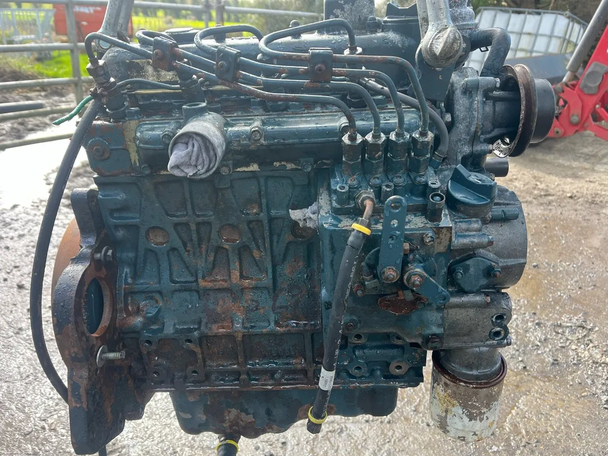 Kubota V1505 4 cylinder Engine - Image 1