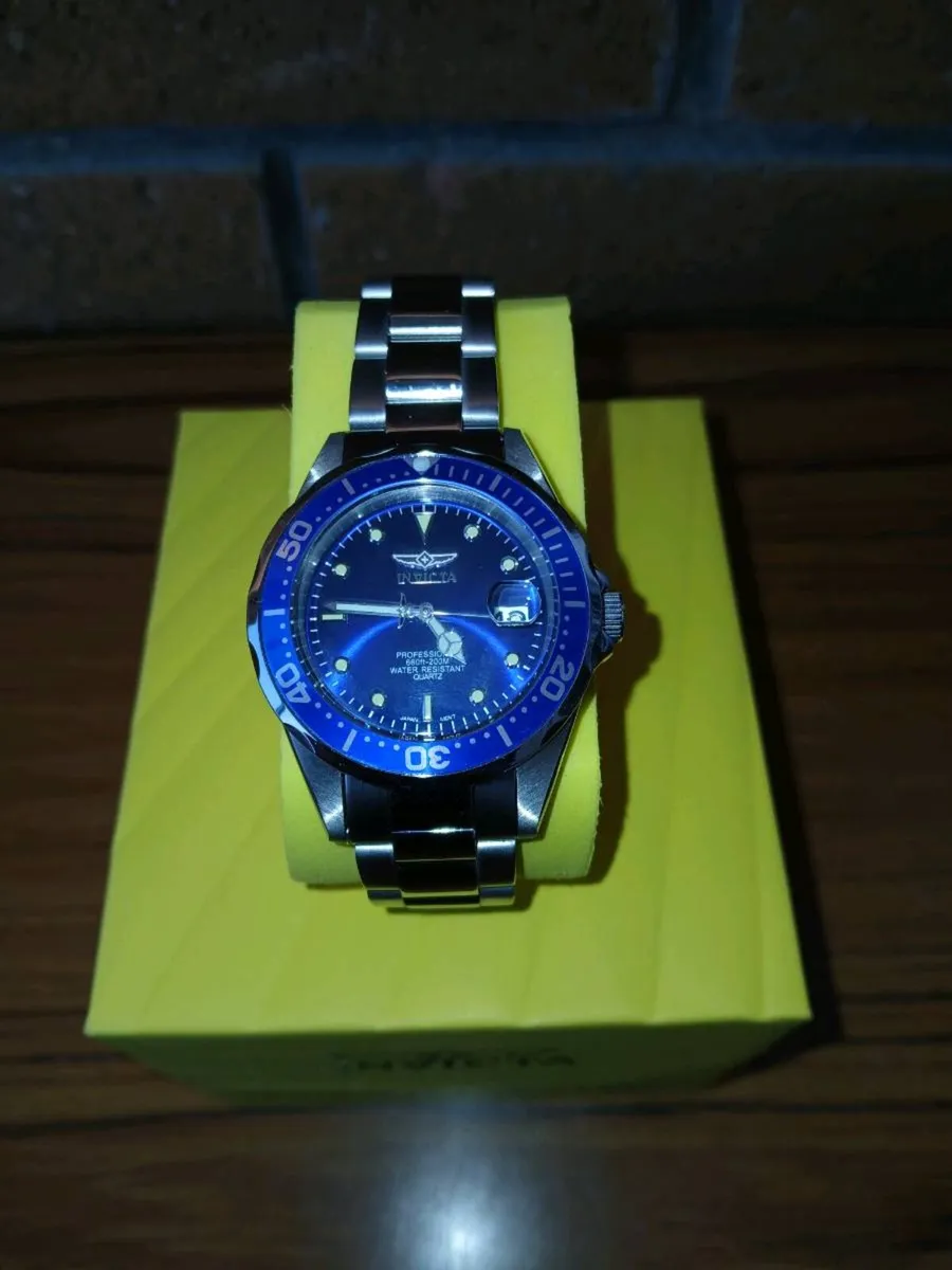 New Invicta divers watch on steel braclet. - Image 3