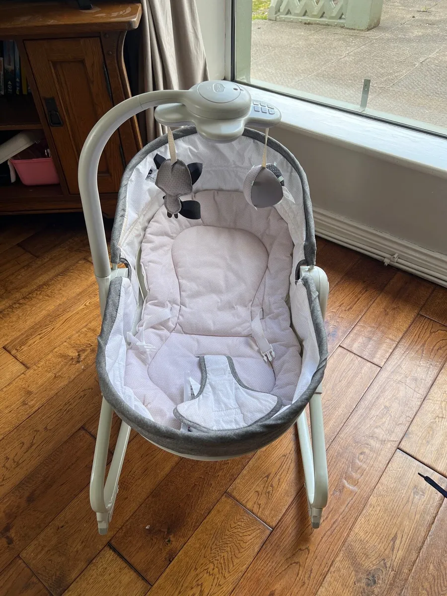 Baby napper tiny love 3 in 1 - Image 1