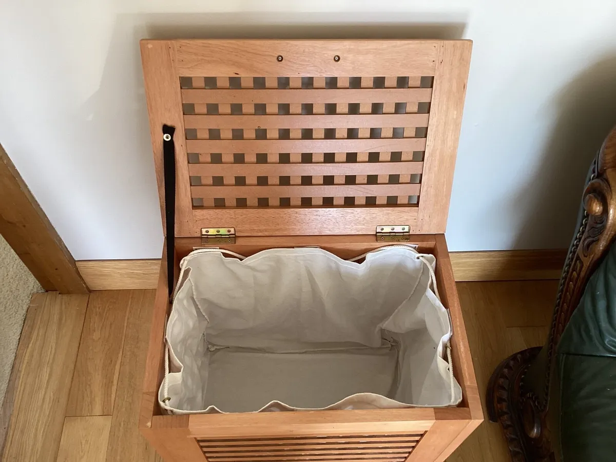 Linen Bin / Storage - Image 2