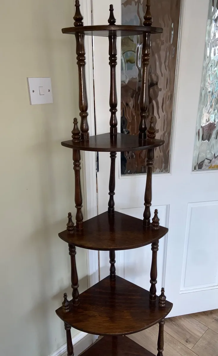 Shelf (SELLING FOR FREE) - Image 1