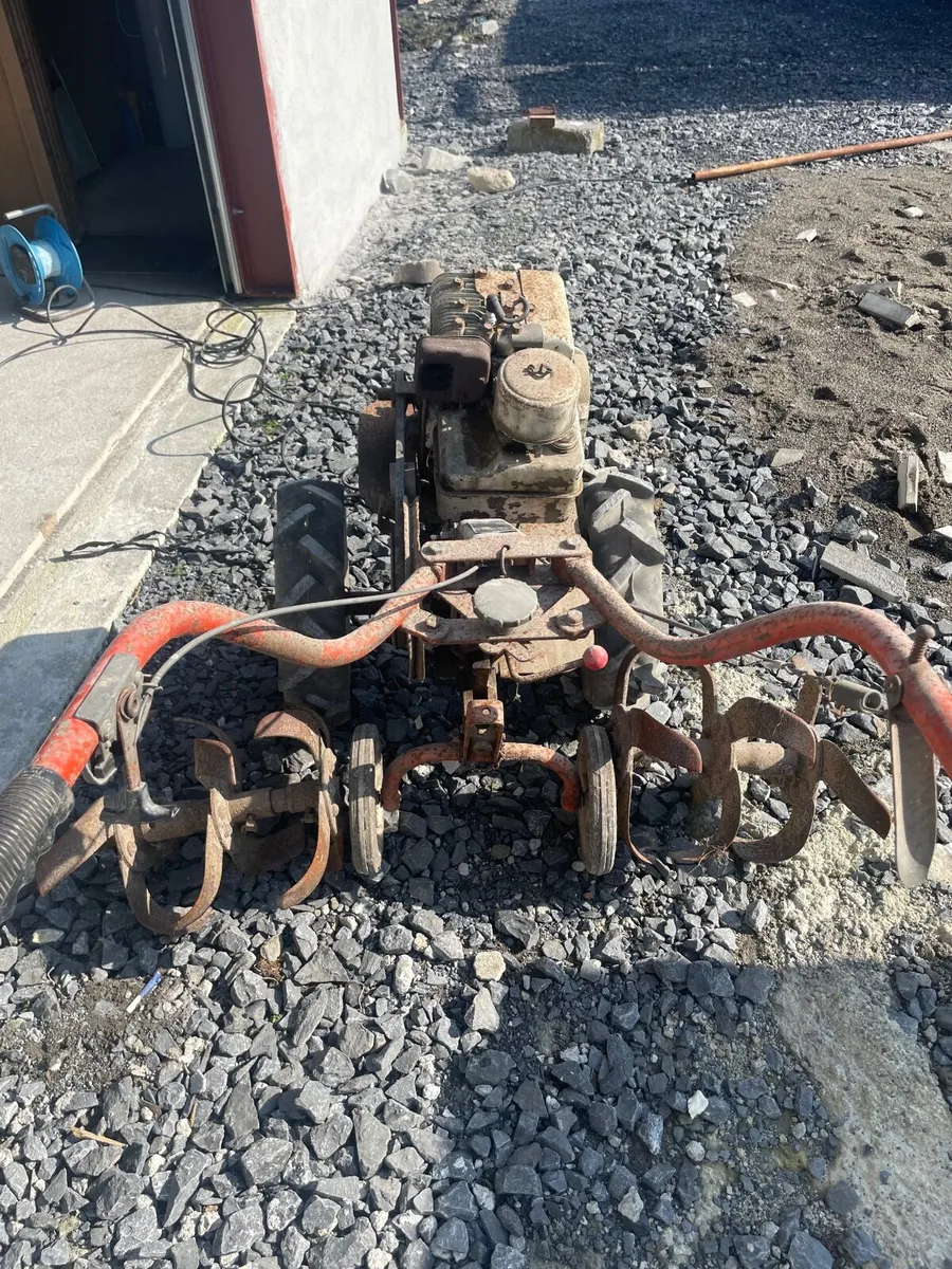 Garden machinery - Image 3