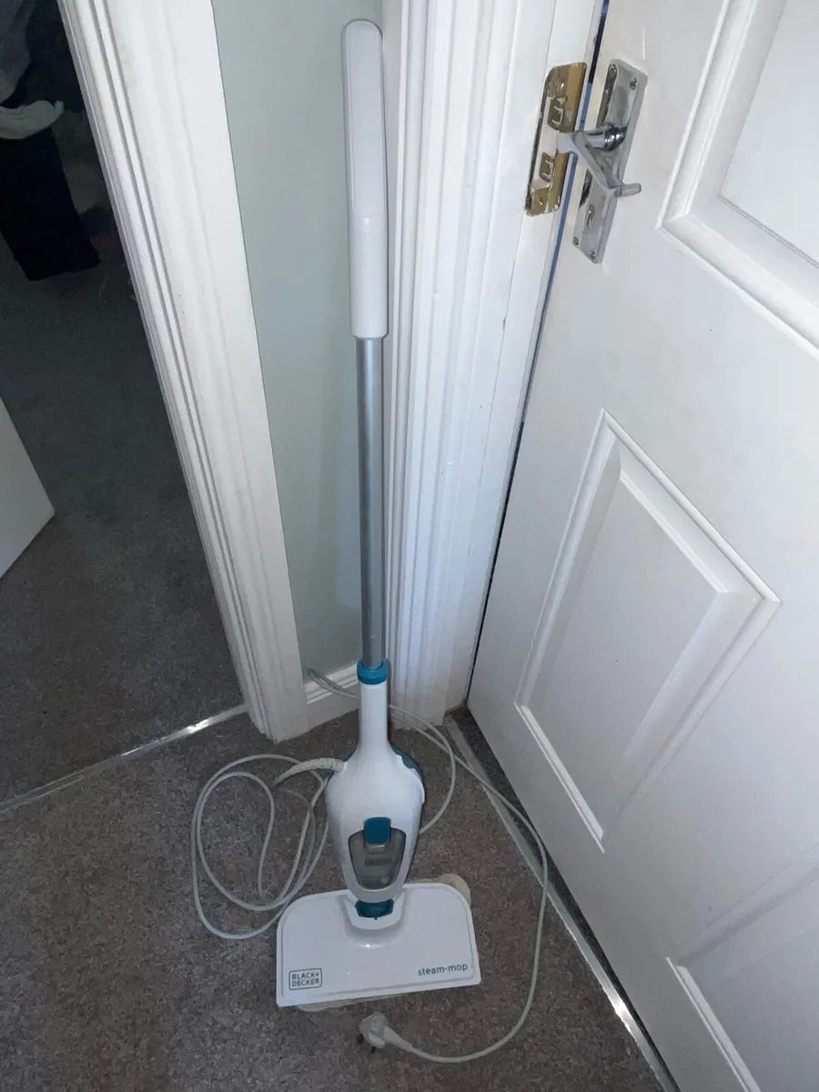 Steam Mop Black and Decker