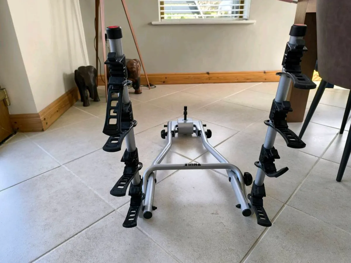 Thule 4 Bike rack (tow bar) - Image 4