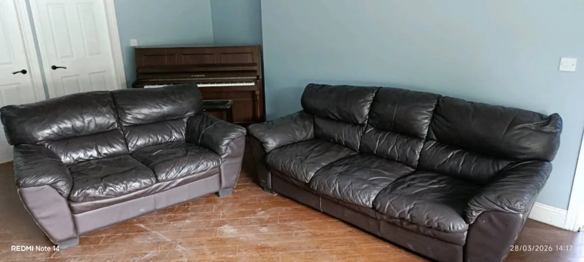 Leather sofas - Image 1