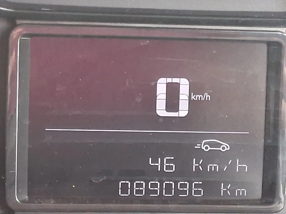 Citroen Berlingo 2021 - Image 2