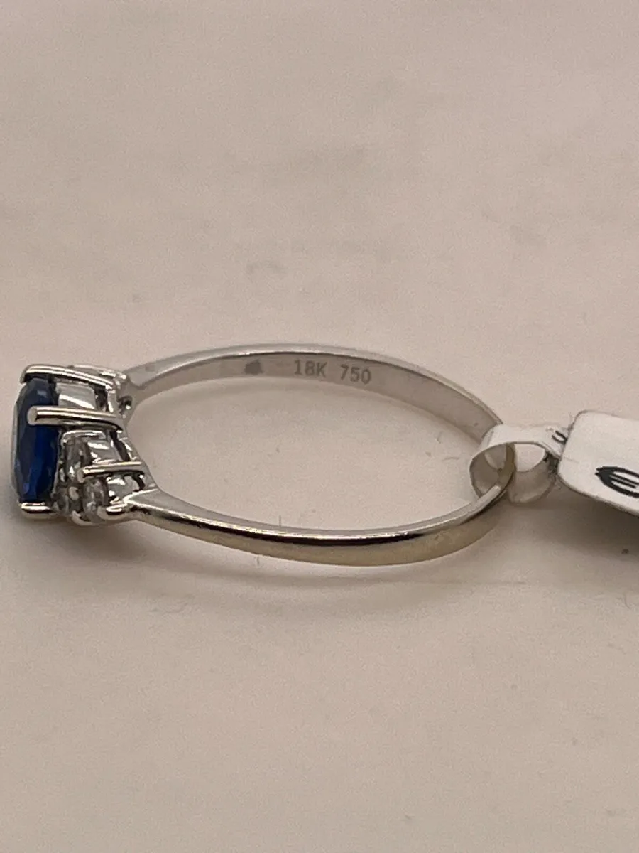 18k white gold blue stone cz ring. - Image 4