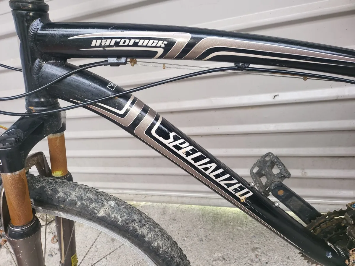 21 speed specialized lightweight moubtain bike med - Image 2