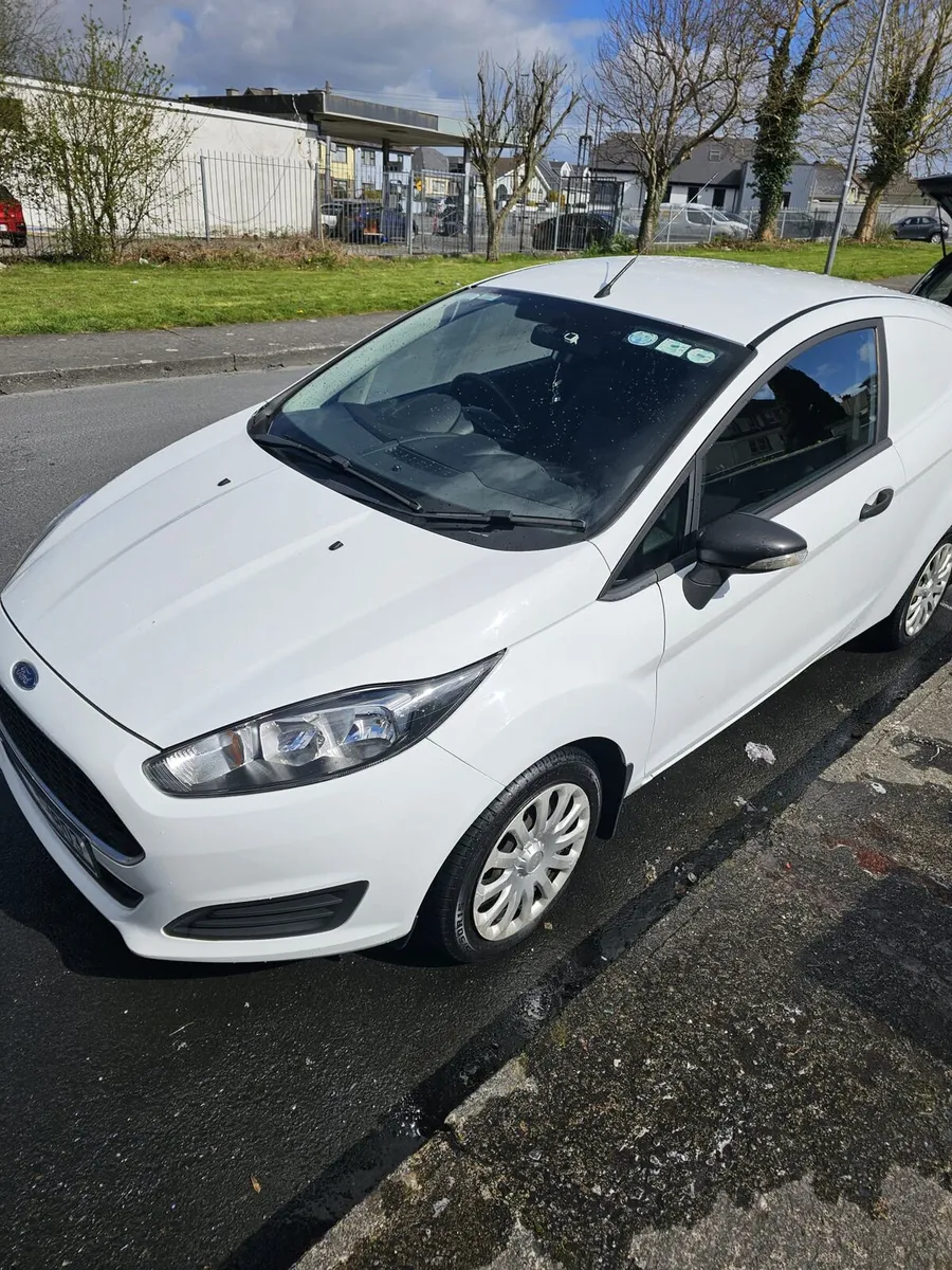 Ford Fiesta 2017 Diesel Doe And Tax - Image 1