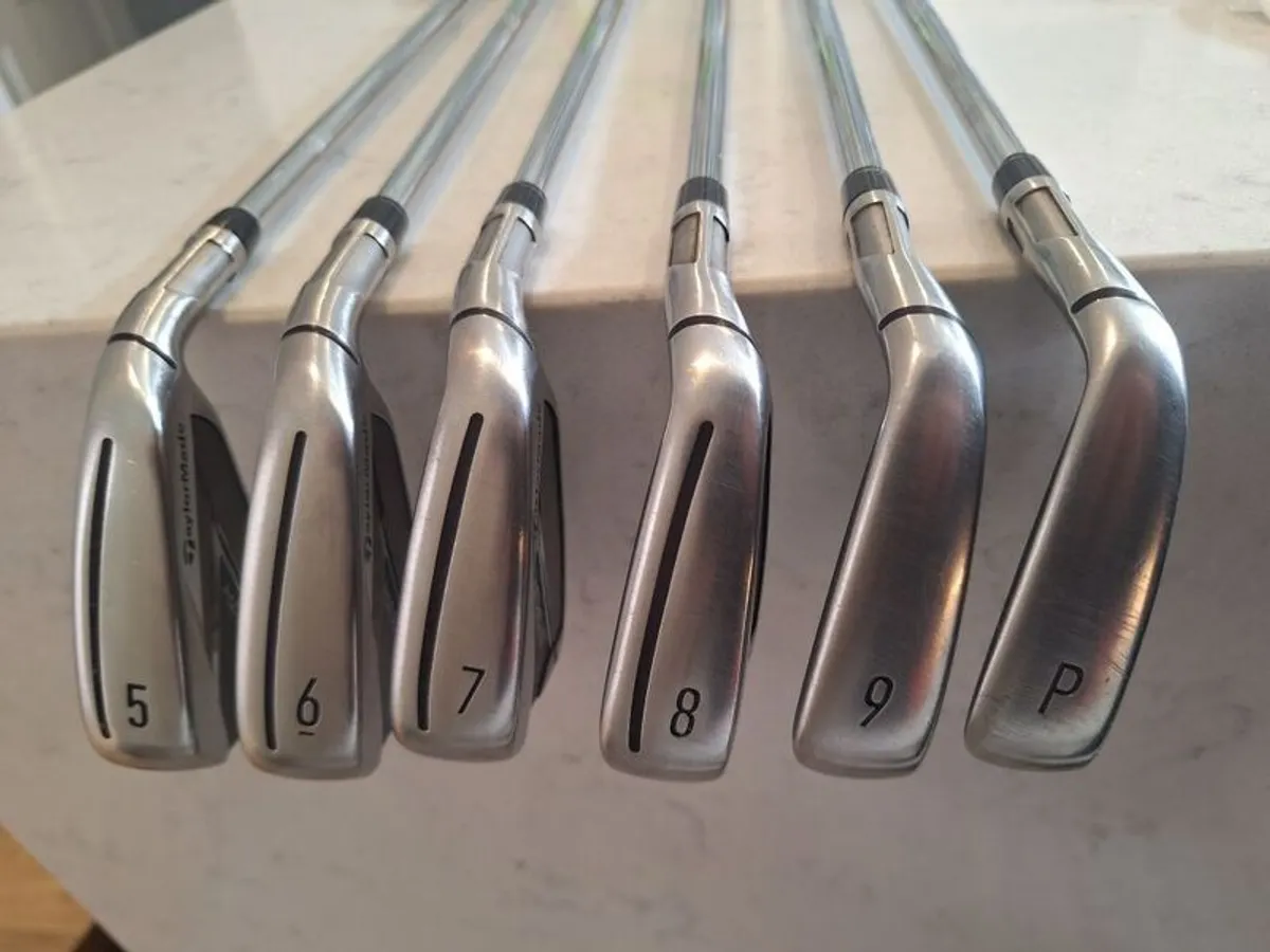 Taylormade Stealth 5 - PW - Image 1