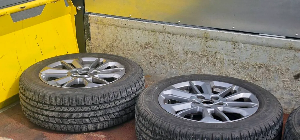 Ford focus alloys - Image 4