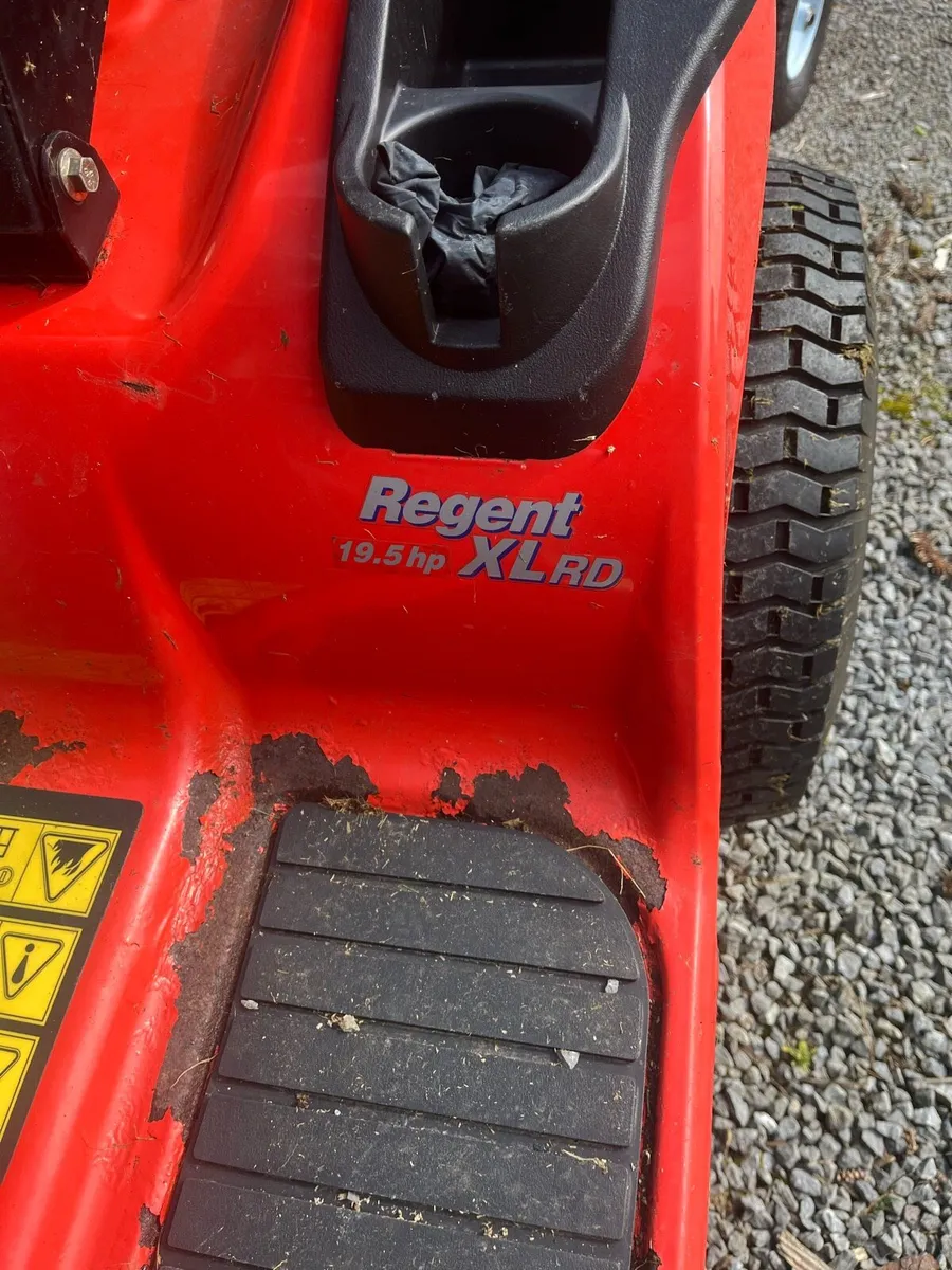 Lawn tractor No Deck - Image 4