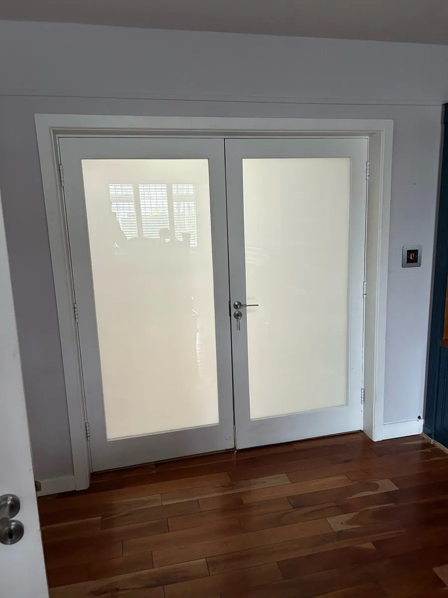 Double frosted glass interior doors - Image 2