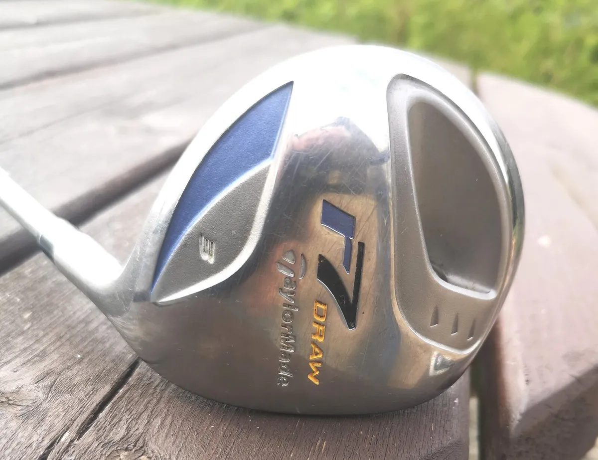 Ladies Taylormade R7 Draw, 3 wood. - Image 1