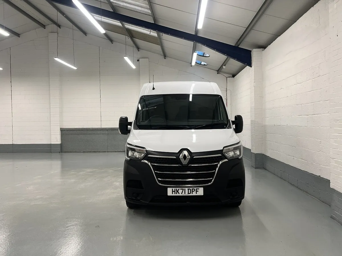2021 Renault Master Panel Van - Image 4