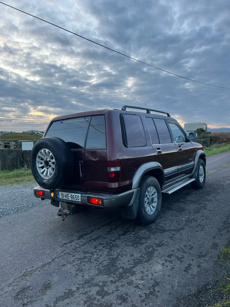 Isuzu trooper - Image 4