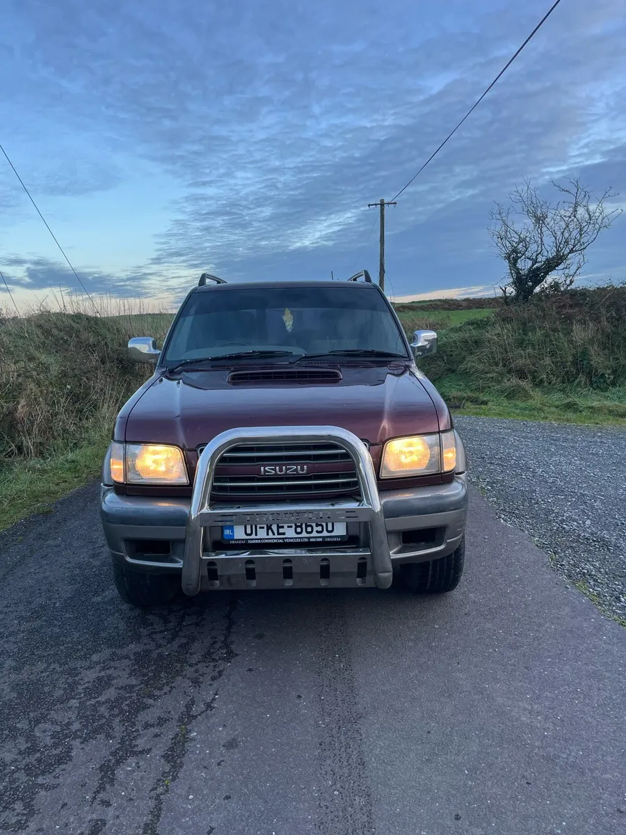 Isuzu trooper - Image 2