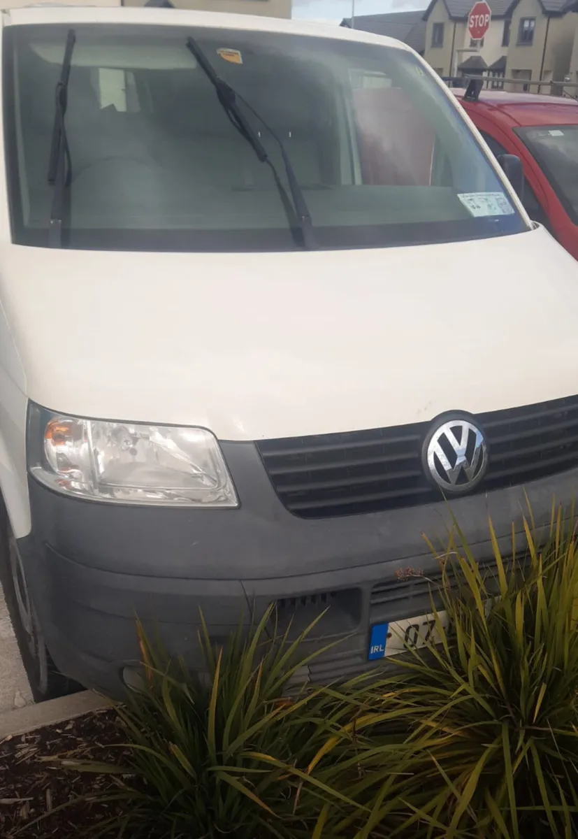 Vw transporter van 2007 - Image 1