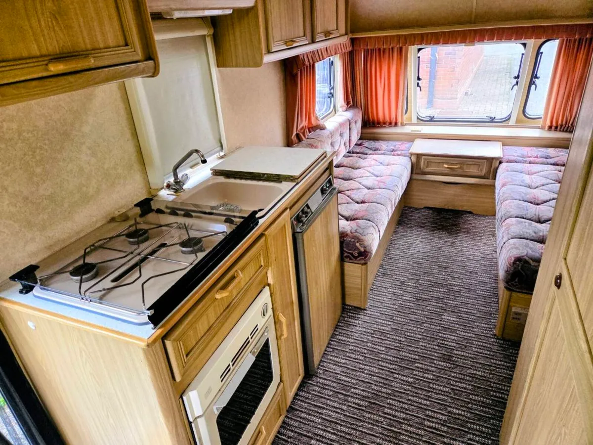 4 Berth Caravan - Image 2