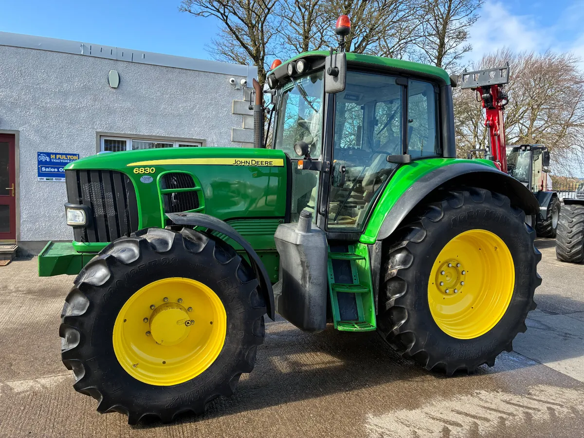 John Deere 6830 - Image 1