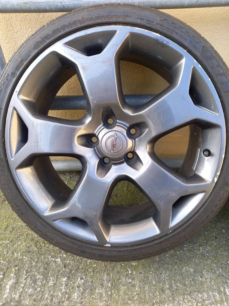 Vauxhall or Opel Astra OPC or Zafira OPC 19" Snowf - Image 2
